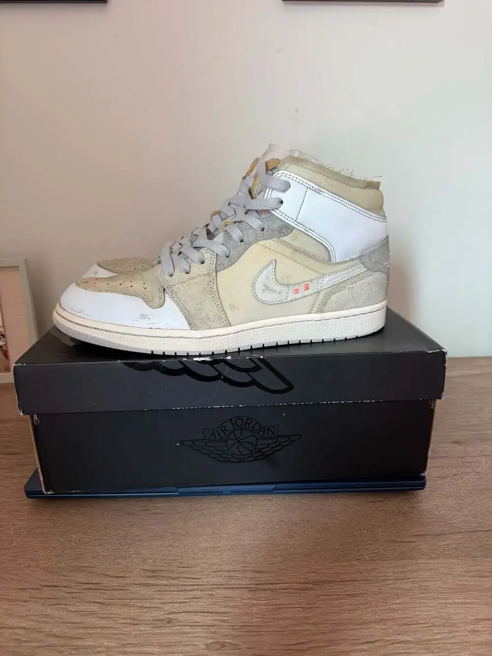 Air Jordan 1 Mid SE Craft Inside Out White Grey Phantom Men's Size 10.5
